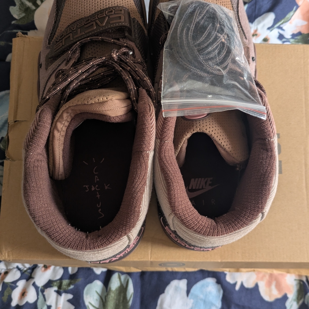 Travis Scott Trainer 1 Wheat - Picture 2 of 4